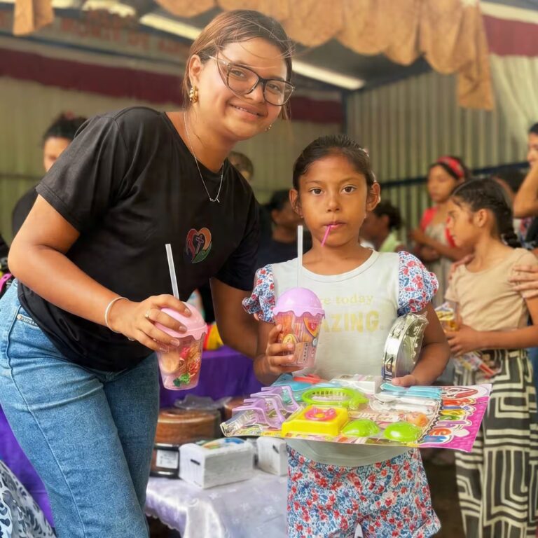 Mision Nicaragua con Niña
